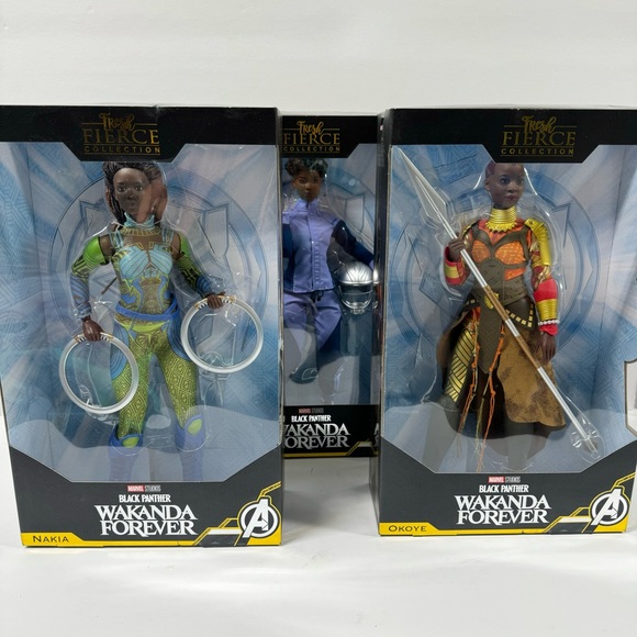 SALE MARVEL WAKONDA COMPLETE SET OF 3 DOLLS - Picture 14 of 16